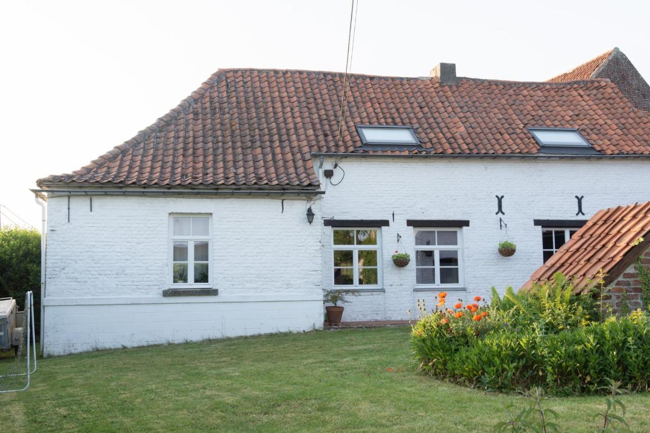 La Bergerie Chambre D'Hotes Leuze-en-Hainaut Exterior foto